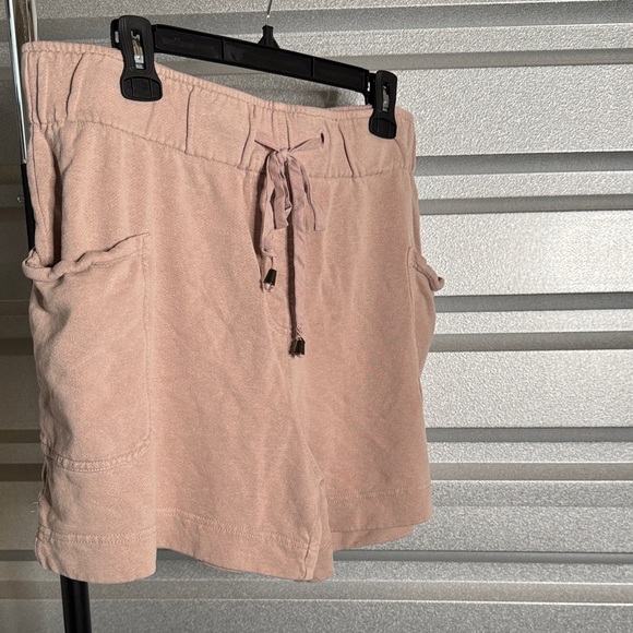 Wrap London Blush Pink Cargo Shorts, Size 12 - Picture 1 of 6